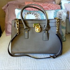 NWOT Large Michael Kors Convertible Hamilton Dark Dune Leather Tote Crossbody